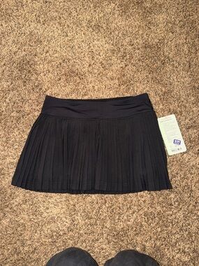 Lululemon Black Pleated Skirt